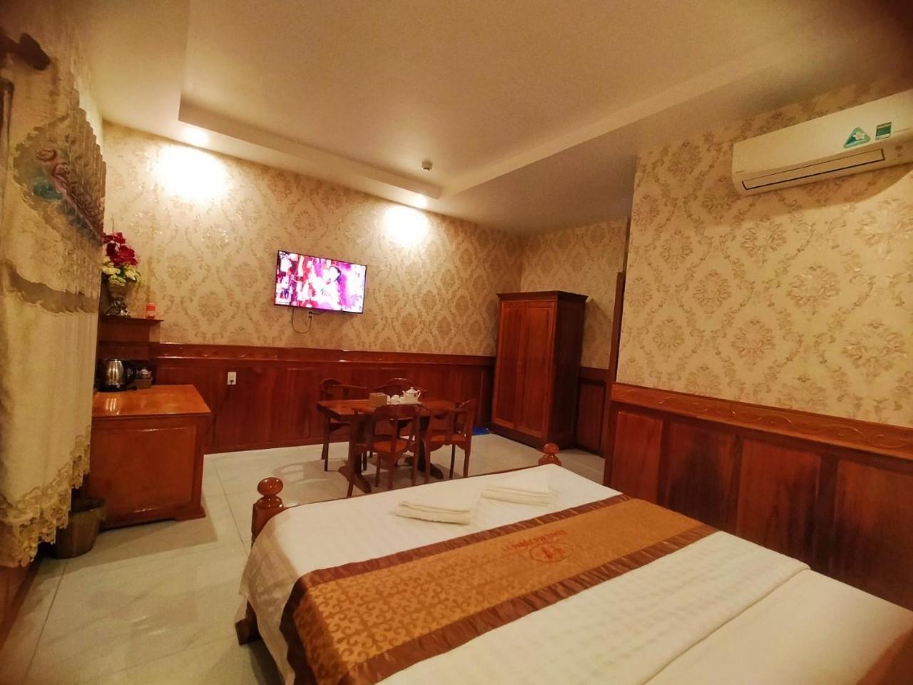 Khach San Tuong Vy Hotel Rạch Giá Luaran gambar