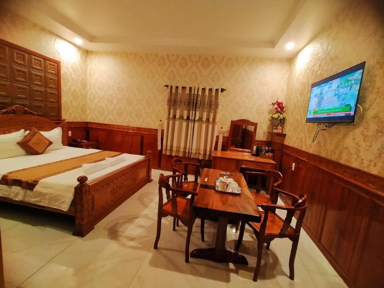 Khach San Tuong Vy Hotel Rạch Giá Luaran gambar